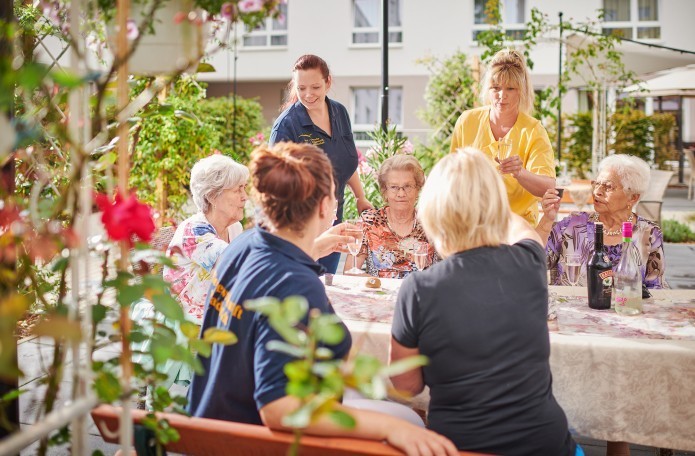 Zusätzliche Betreuungskraft §43 b SGB XI (m/w/d), 2. Bild