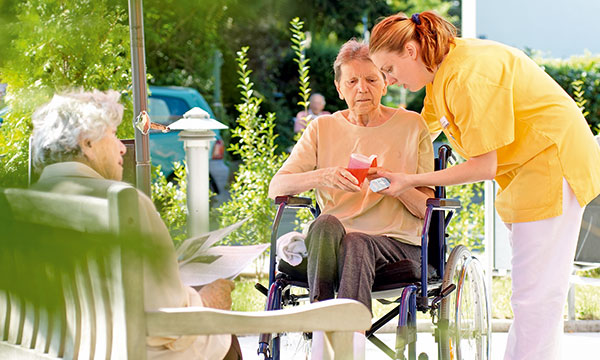 Gemeinnütziger Förderverein unterstützt Pflegeheim Frankfurt