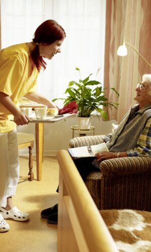 Pflegeassistent1 Feline March